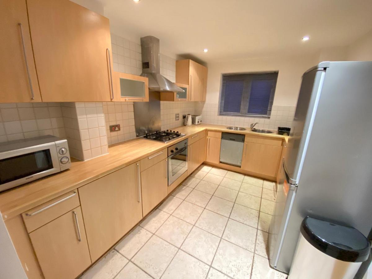 Large 5-Bed City Centre Townhouse With Secure Parking Manchester Exteriör bild