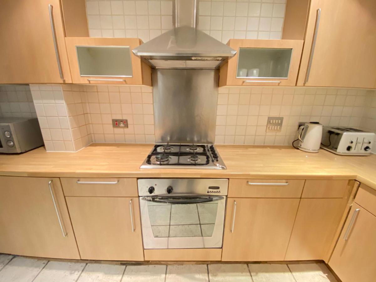 Large 5-Bed City Centre Townhouse With Secure Parking Manchester Exteriör bild