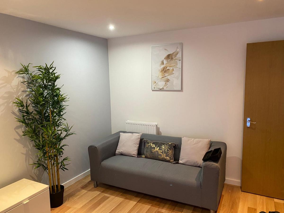 Large 5-Bed City Centre Townhouse With Secure Parking Manchester Exteriör bild